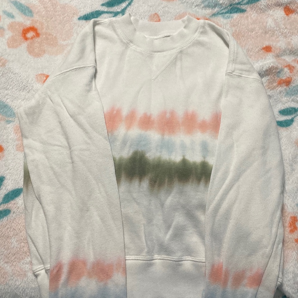 Light Weight Pullover